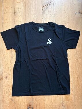 Selina Hostels Men's Black Logo T-Shirt